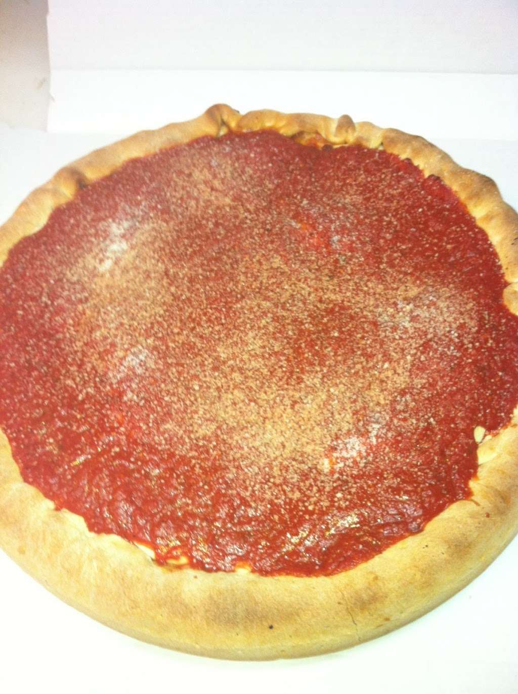Cassano’s Pizzeria | 40W134 Campton Crossings Dr, St. Charles, IL 60175, USA | Phone: (630) 995-9233