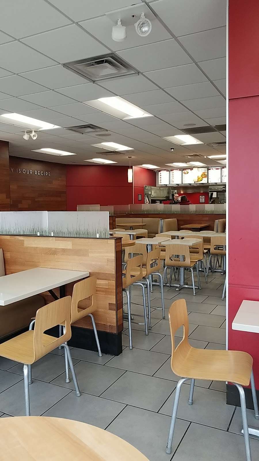 Wendys | 70 Buckwalter Rd Suite 1050, Royersford, PA 19468 | Phone: (610) 948-9518