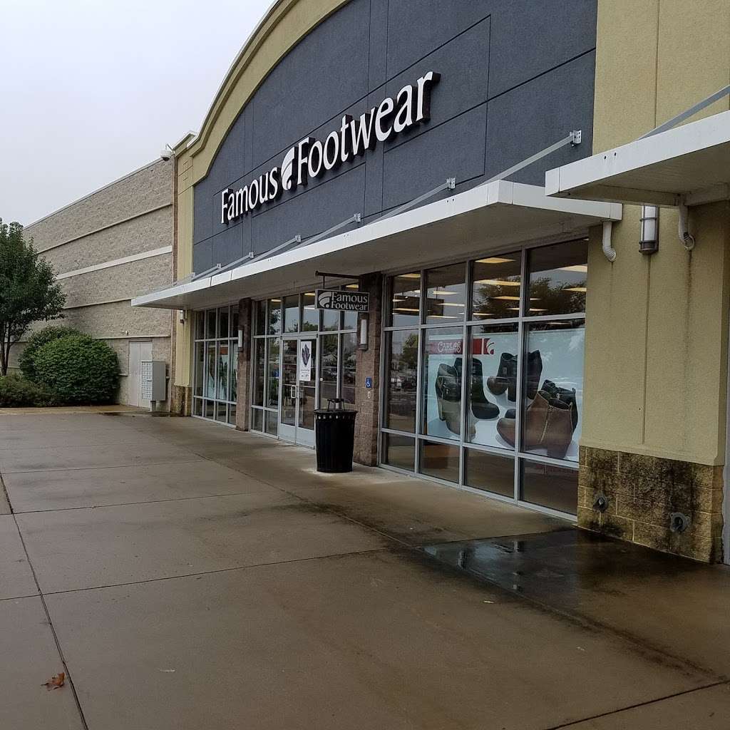 Famous Footwear | CULPEPER MARKETPLACE, 787 Nalles Mill Rd, Culpeper, VA 22701, USA | Phone: (540) 321-6171