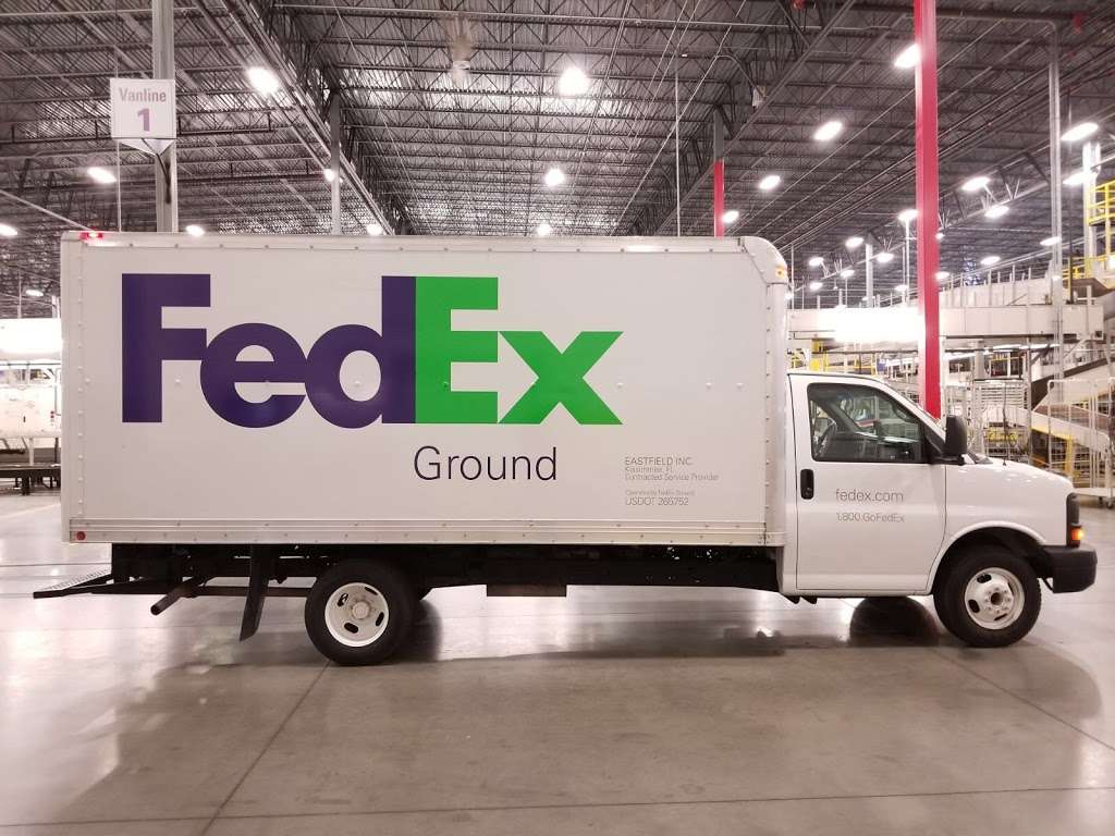 FedEx Ground | 5000 North Ridge Trail, Davenport, FL 33897, USA | Phone: (800) 463-3339