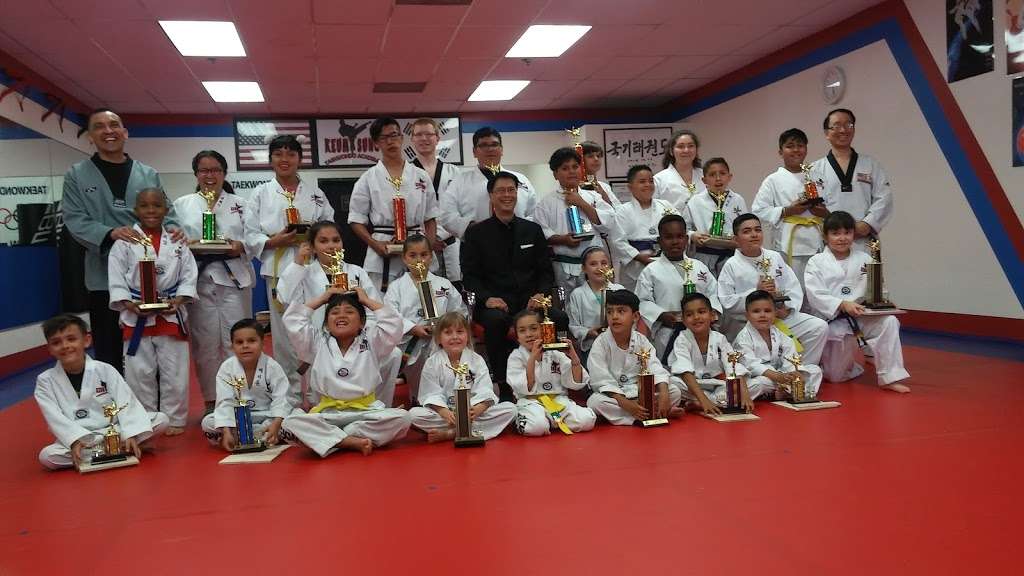 Keumsung Tae Kwon Do | 14050 Cherry Ave j, Fontana, CA 92337, USA | Phone: (909) 822-9988