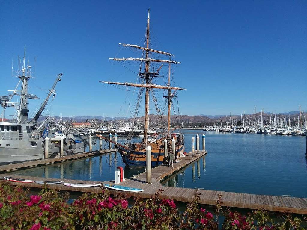 Ventura Harbor Village | 1583 Spinnaker Dr, Ventura, CA 93001, USA | Phone: (805) 477-0470