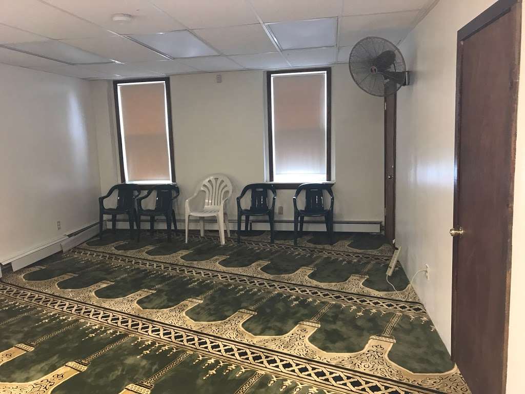 Masjid Al-Iman | 598 Communipaw Ave, Jersey City, NJ 07304, USA | Phone: (201) 433-0601