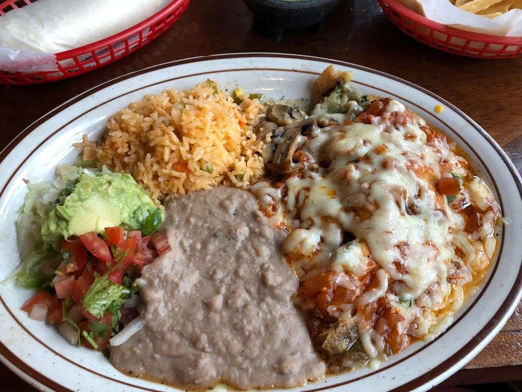 Teotihuacan Mexican Cafe | 1511 Airline Dr, Houston, TX 77009, USA | Phone: (713) 426-4420