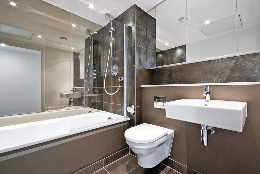 A2Z Bathrooms | 10700 W Venture Dr, Franklin, WI 53132 | Phone: (414) 858-4222