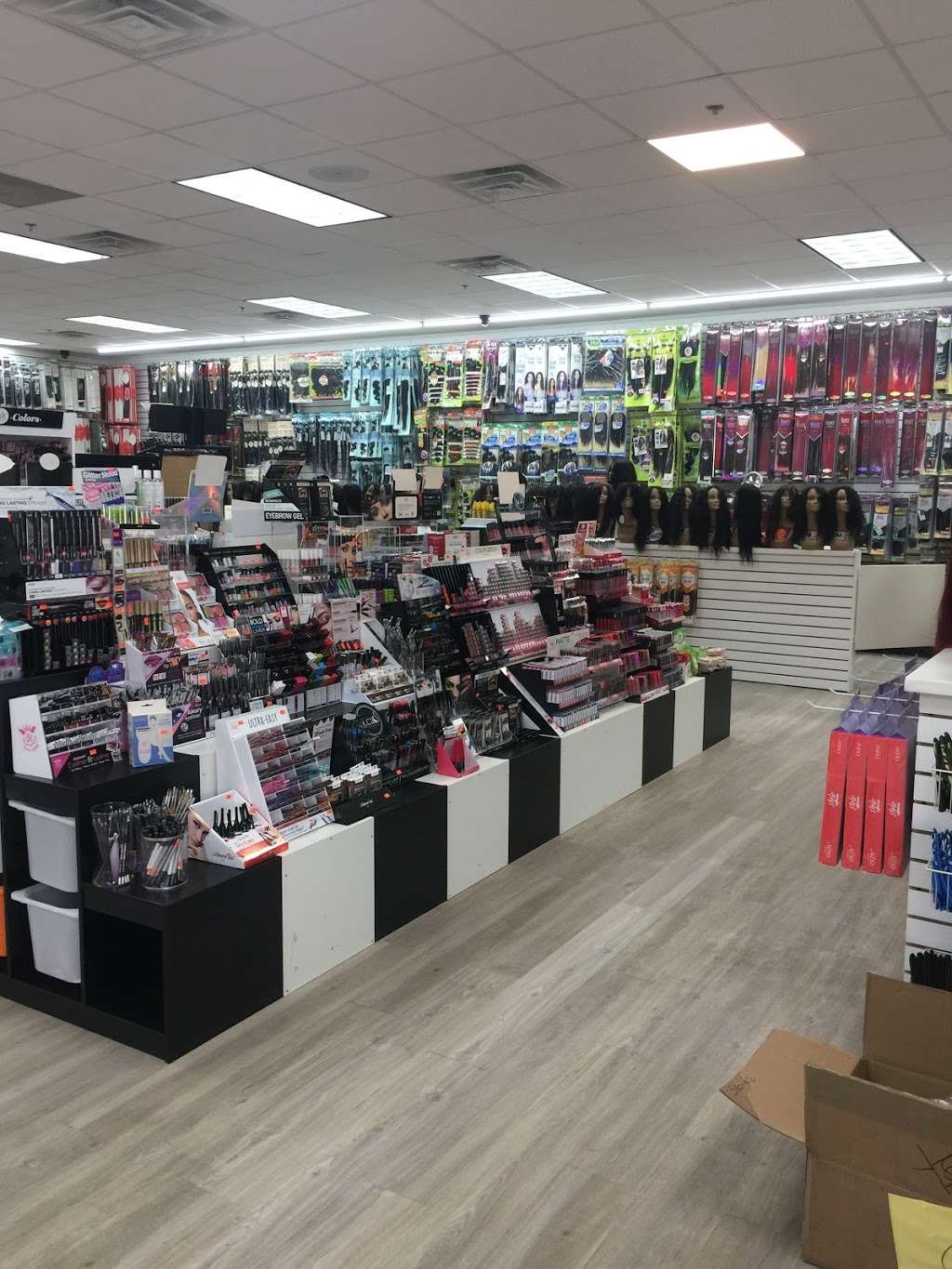 Queens Beauty Supply | 18900 Dallas Pkwy #150, Dallas, TX 75287, USA | Phone: (214) 221-2266