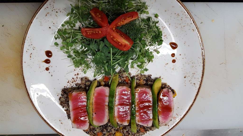 Front Porch Market & Grill | 6483 Main St, The Plains, VA 20198, USA | Phone: (540) 253-2018