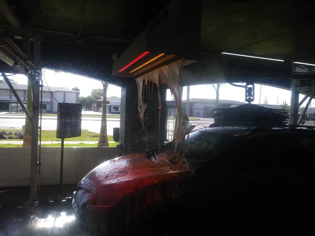 Mister Car Wash | 2230 N Dale Mabry Hwy, Tampa, FL 33607, USA | Phone: (813) 876-2278