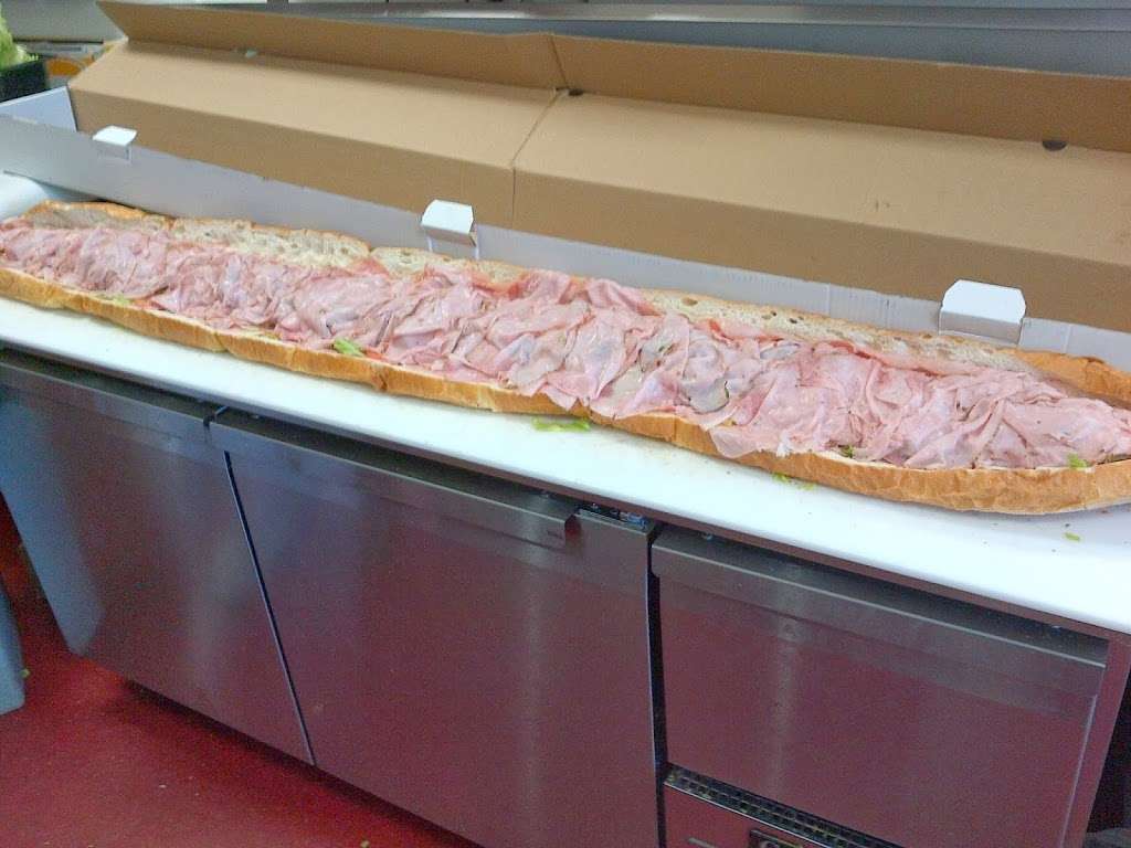 LaSpadas Original Steaks & Hoagies | 391 Wilmington West Chester Pike, Glen Mills, PA 19342 | Phone: (610) 459-1500