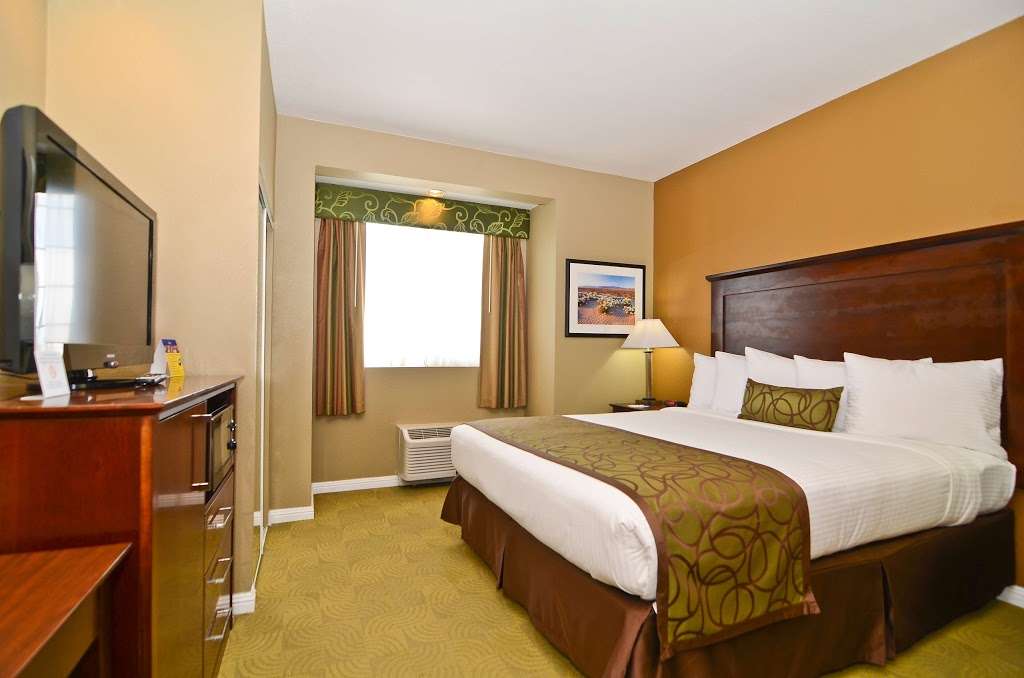 Best Western California City Inn & Suites | 10386 California City Blvd, California City, CA 93505 | Phone: (760) 373-1369