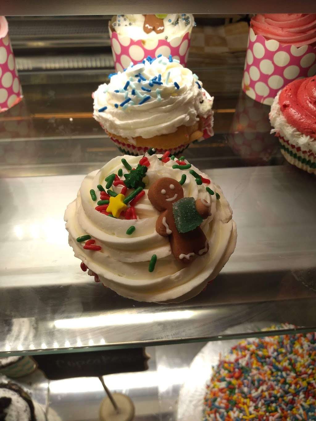 Candy & Cones | 3555 S Ocean Dr, Hollywood, FL 33019 | Phone: (954) 602-6000