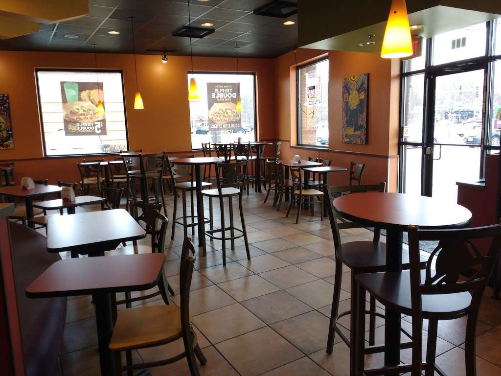 Taco Bell | 665 S Sutton Rd, Streamwood, IL 60107, USA | Phone: (630) 830-2252