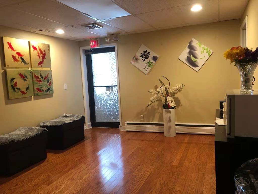 L&L Massage Spa | 383 Northfield Ave, West Orange, NJ 07052 | Phone: (862) 309-1005