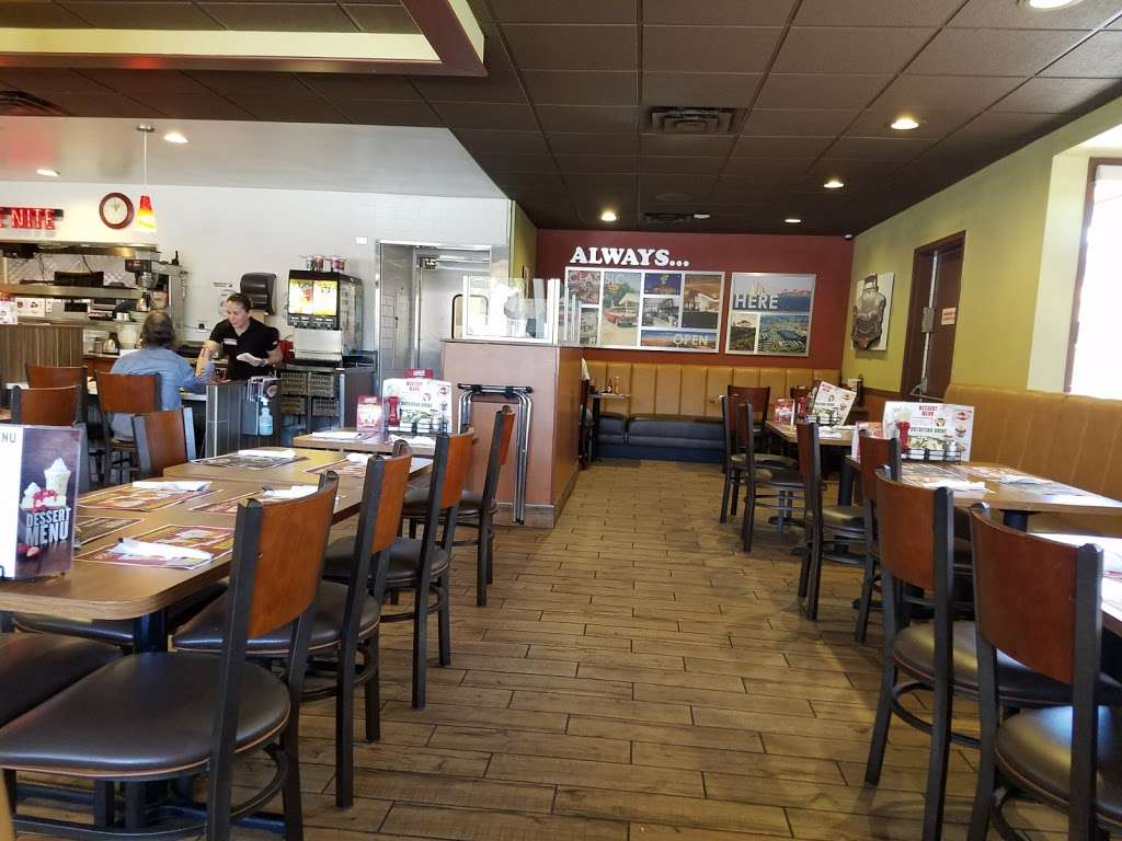 Dennys | 3920 W, San Diego, CA 92110, USA | Phone: (619) 226-2233