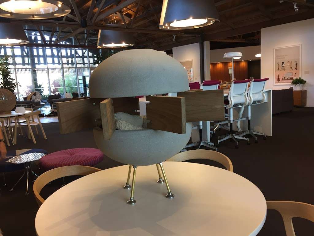 Herman Miller | 3641 Holdrege Ave #100, Los Angeles, CA 90016, USA | Phone: (310) 736-3650