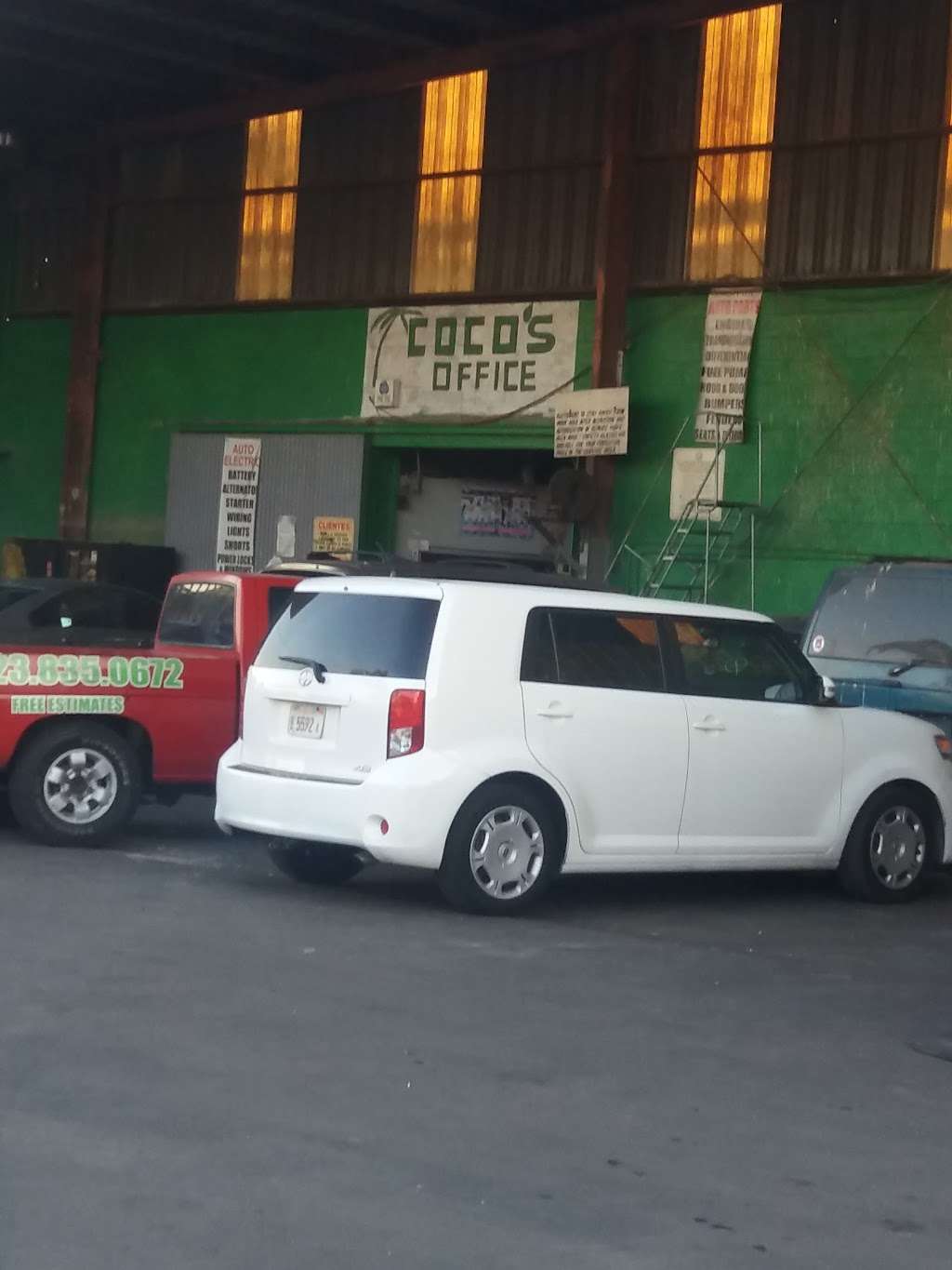 Cocos Auto Dismantling | 9527 S Alameda St, Los Angeles, CA 90002, USA | Phone: (323) 835-0157