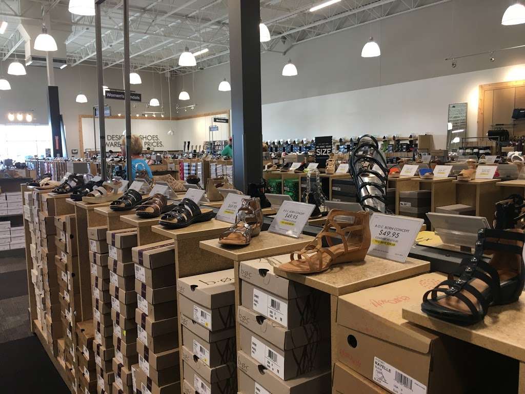 dsw shoes the woodlands
