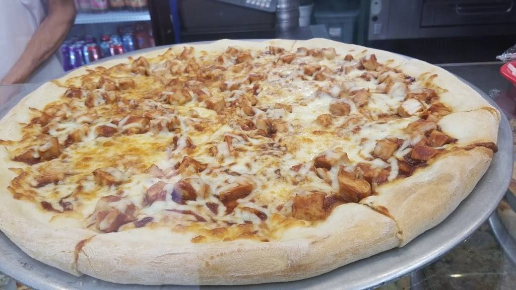 Three Brothers Pizzeria | 189 Broad St, Staten Island, NY 10304, USA | Phone: (718) 727-2682