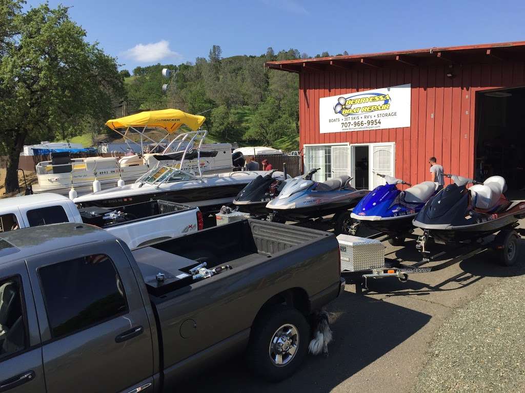 Lake Berryessa Boat and Jet Ski Rentals | 4420 Knoxville Rd, Napa, CA 94558, USA | Phone: (707) 966-4204