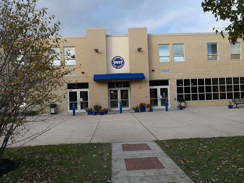 Downingtown High School West Campus | 445 Manor Ave, Downingtown, PA 19335, USA | Phone: (610) 269-4400