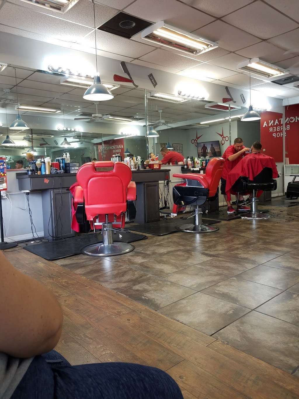 Montana Barber Shop | 513 N Semoran Blvd, Orlando, FL 32807 | Phone: (787) 323-3607