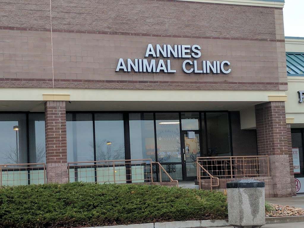 Banfield Pet Hospital, 9265 S Broadway Unit 300, Highlands ...