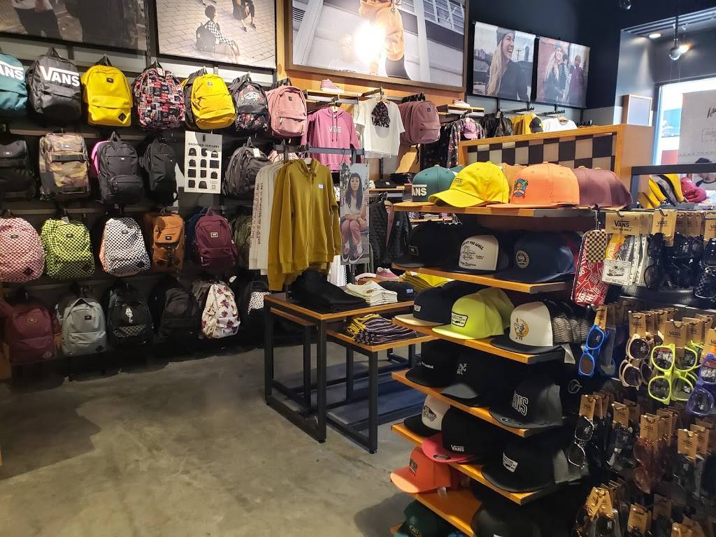 Vans | 2180 E Williams Field Rd Suite 103, Gilbert, AZ 85295, USA | Phone: (480) 857-1413