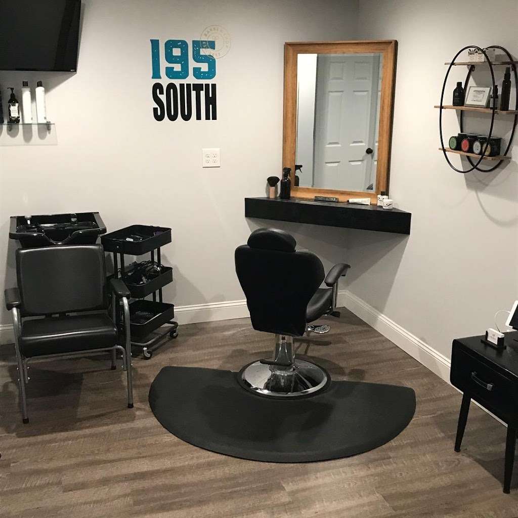 195 South Barbershop | 195 South St, East Bridgewater, MA 02333, USA | Phone: (206) 914-9418 195 South Barbershop | 195 South St, East Bridgewater, MA 02333, USA | Phone: (206) 914-9418