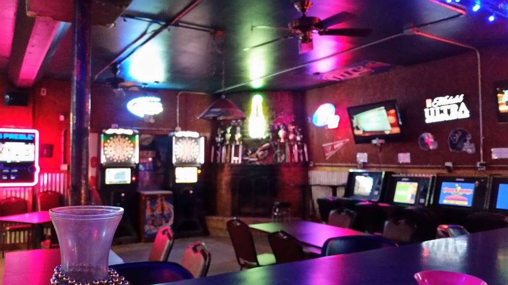 Pop’s Place | 210 TX-146, Texas City, TX 77590, USA | Phone: (409) 948-8031