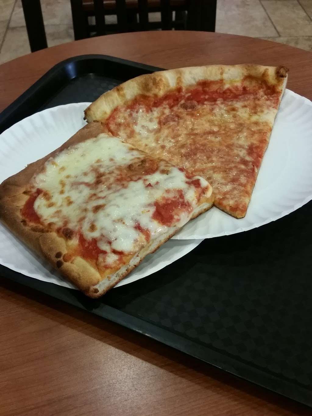 Angelos Pizzateria | 100 Viewmont Mall #606, Scranton, PA 18505, USA | Phone: (570) 344-5091