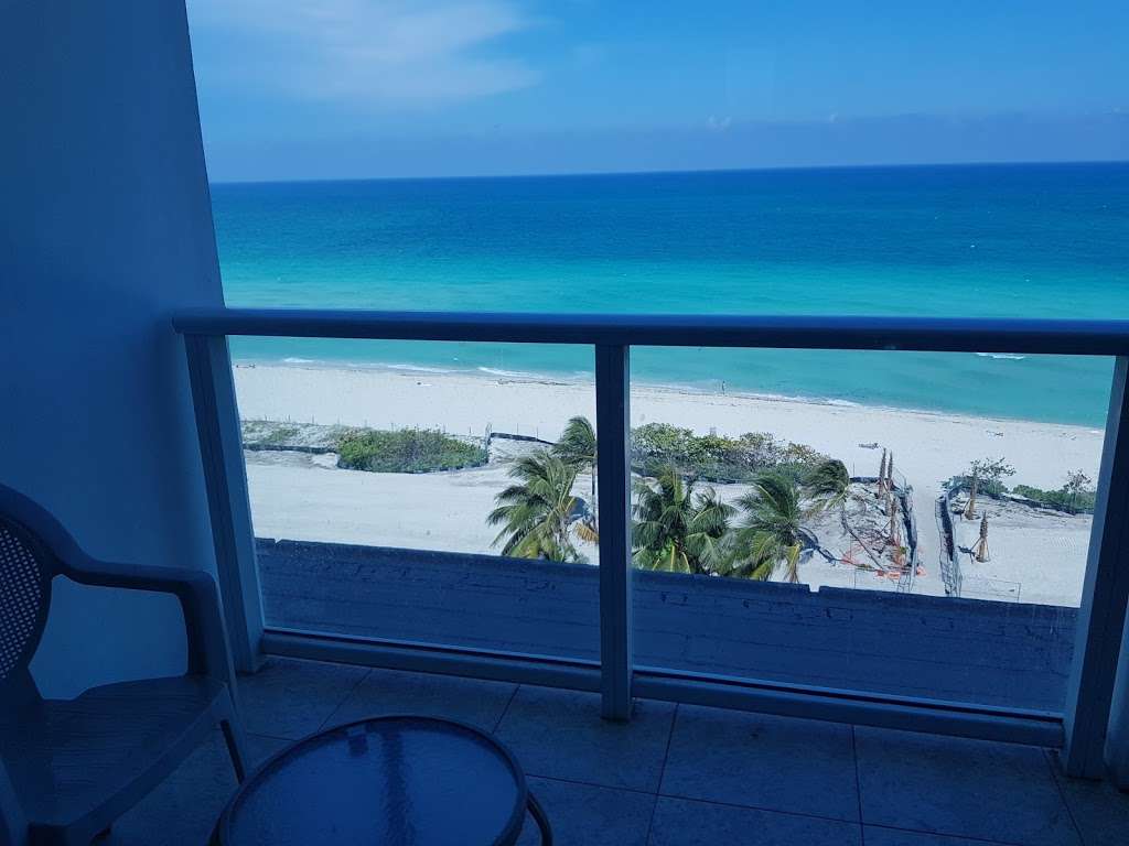 Soleil Apartments At Castle Beach Club | 5445 Collins Ave, Miami Beach, FL 33140, USA | Phone: (305) 749-7120