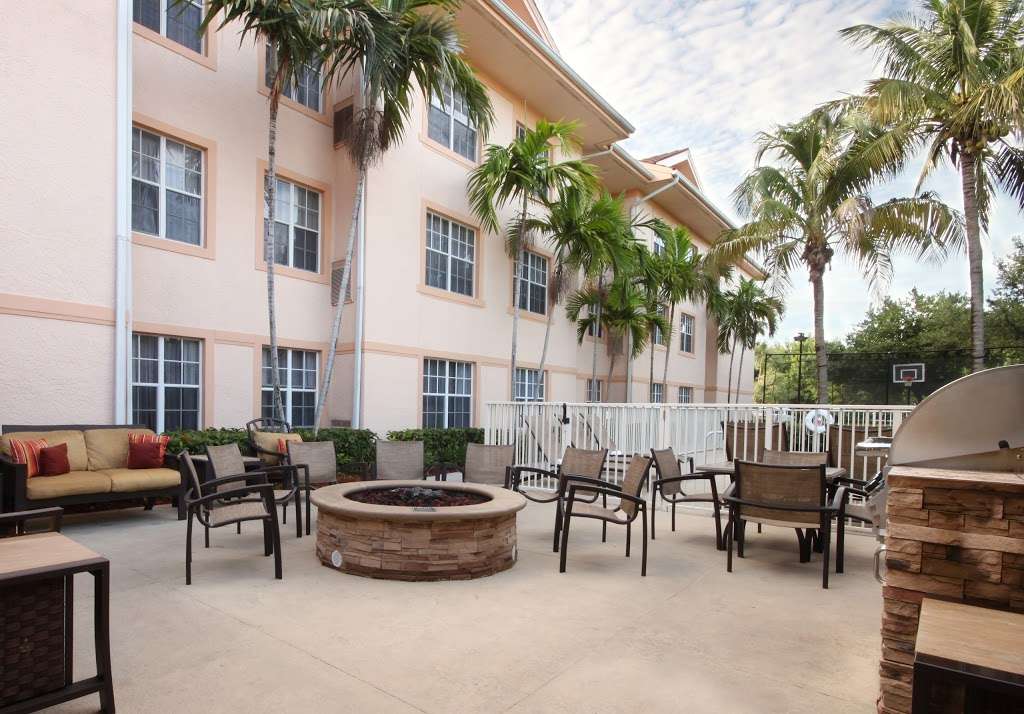 Residence Inn by Marriott West Palm Beach | 2461 Metrocentre Blvd, West Palm Beach, FL 33407, USA | Phone: (561) 687-4747