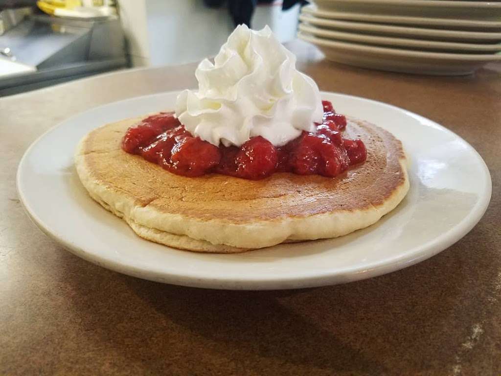 A&R SouthSide Diner | 127 Rockingham Rd, Derry, NH 03038, USA | Phone: (603) 965-3553