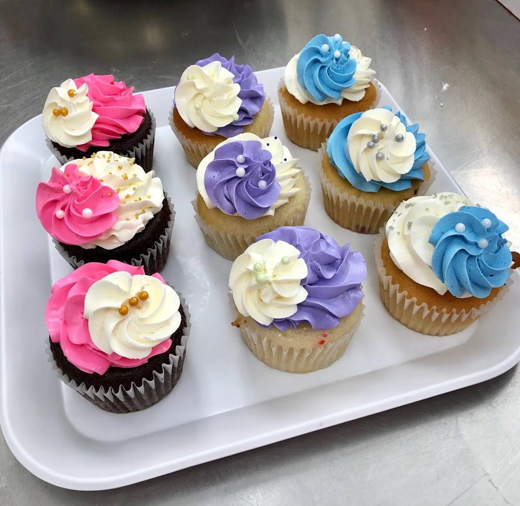 cupCAKES a la Yola | 10450 Friars Rd S, San Diego, CA 92120, USA | Phone: (619) 708-5088