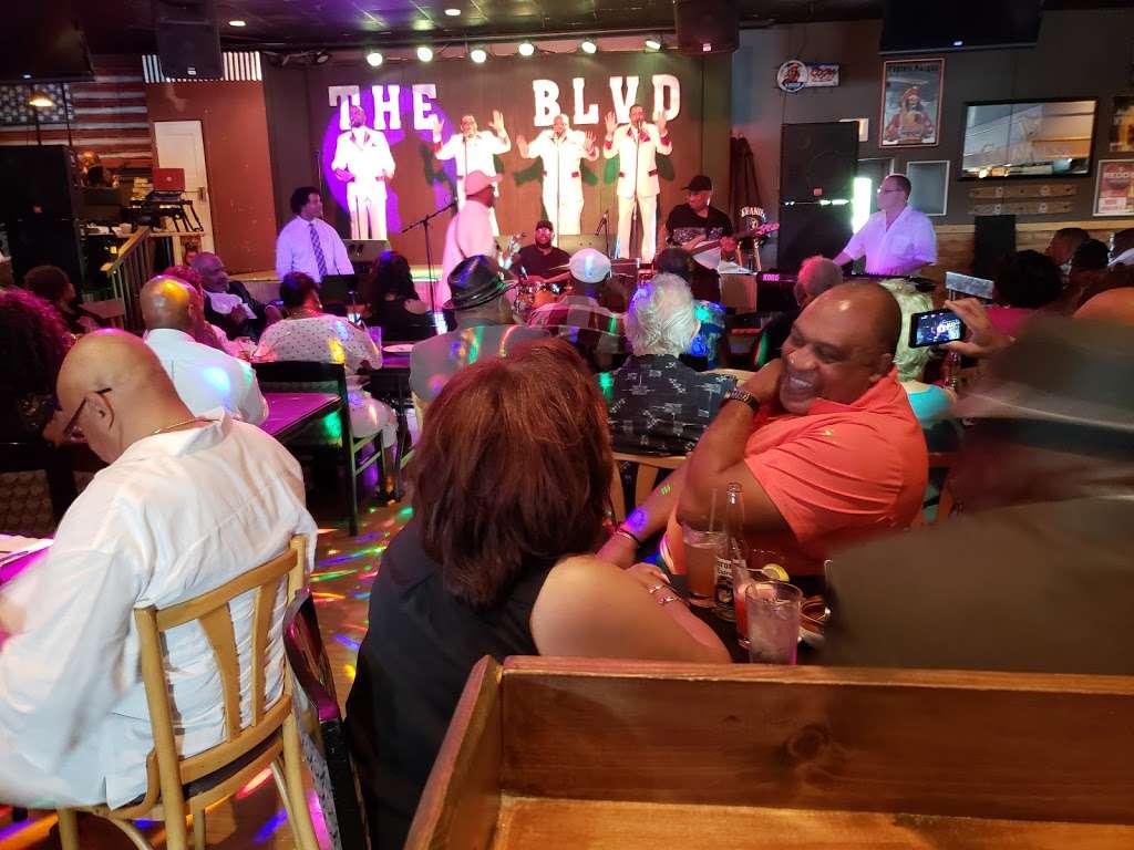 The Boulevard Live Entertainment Restaurant | 1036 Lafferty Ln, Dover, DE 19901, USA | Phone: (302) 264-9322