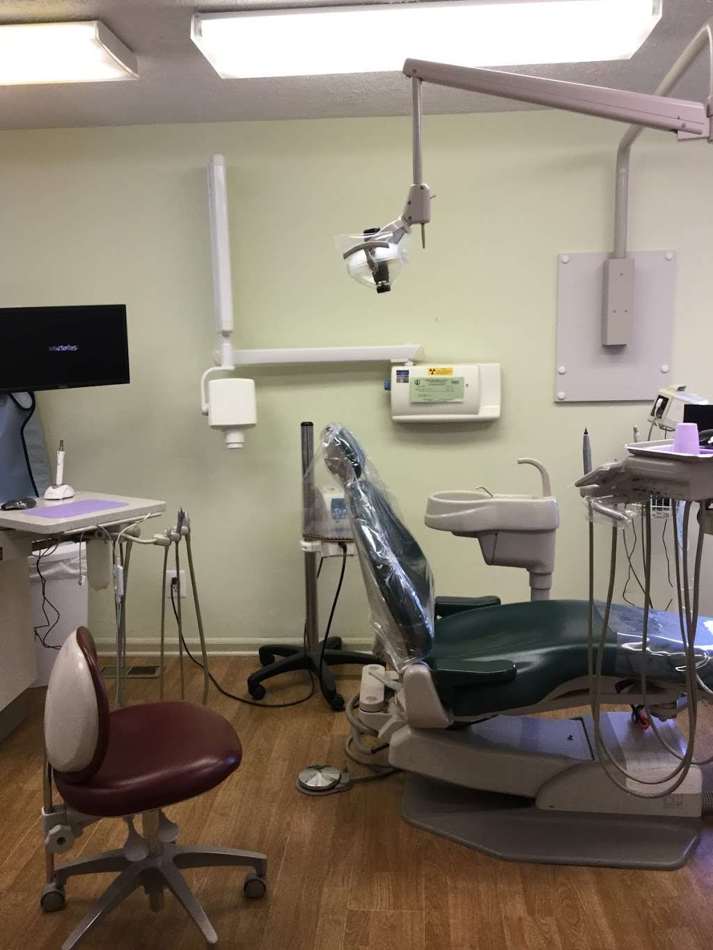 Stafford Smiles | 623 Garrisonville Rd, Stafford, VA 22554, USA | Phone: (540) 659-6650