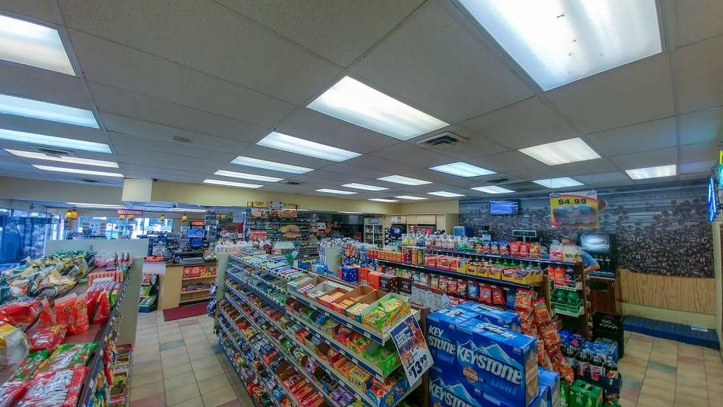 Trex Mart #9 | 17605 Co Hwy Z, Dearborn, MO 64439, USA | Phone: (816) 992-3758