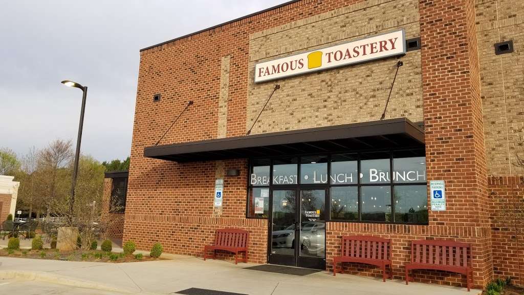 Famous Toastery Huntersville | 12715 Conner Dr, Huntersville, NC 28078, USA | Phone: (704) 425-6485