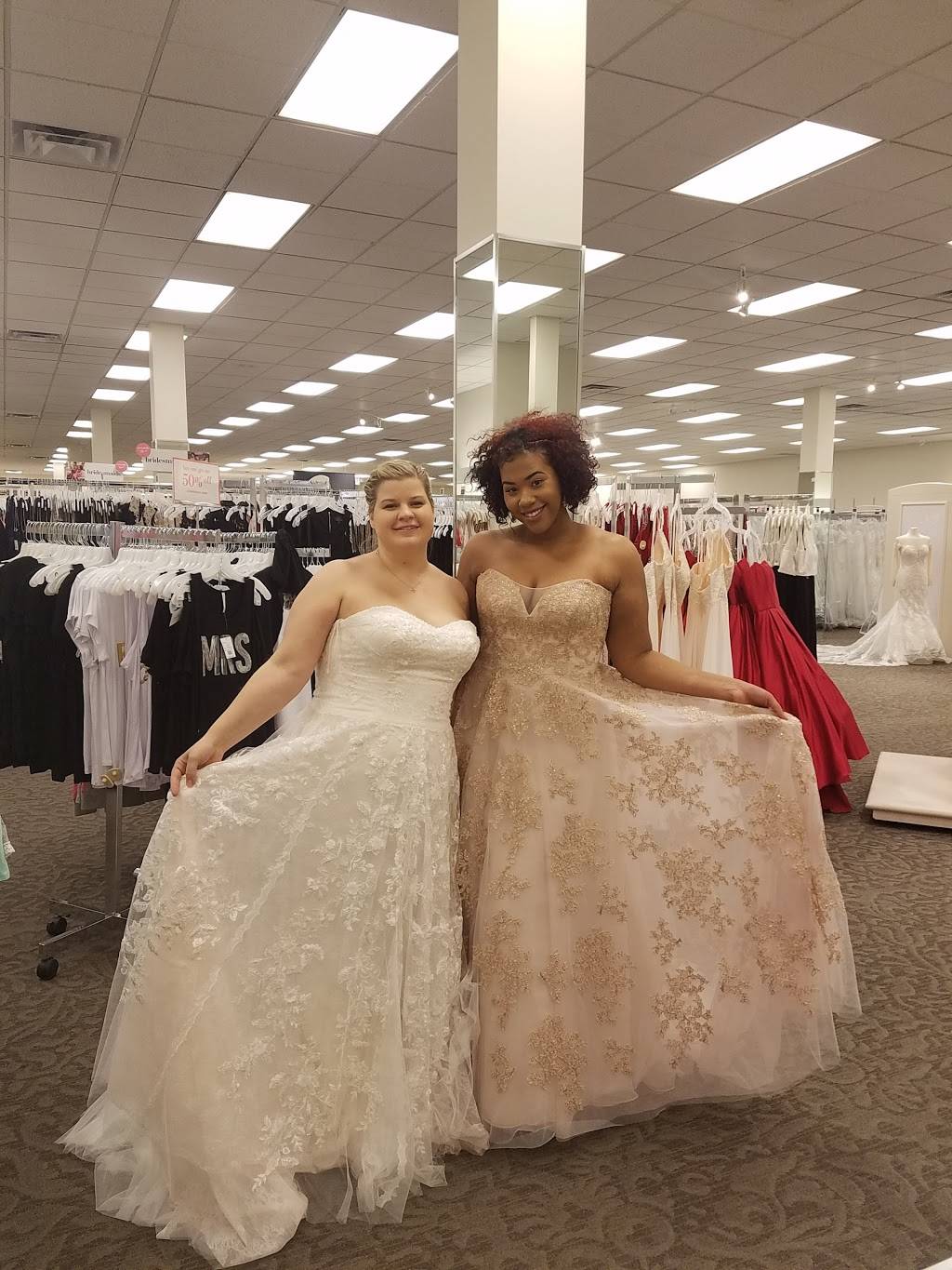 Davids Bridal | 3008 Bardstown Rd, Louisville, KY 40205, USA | Phone: (502) 459-7061