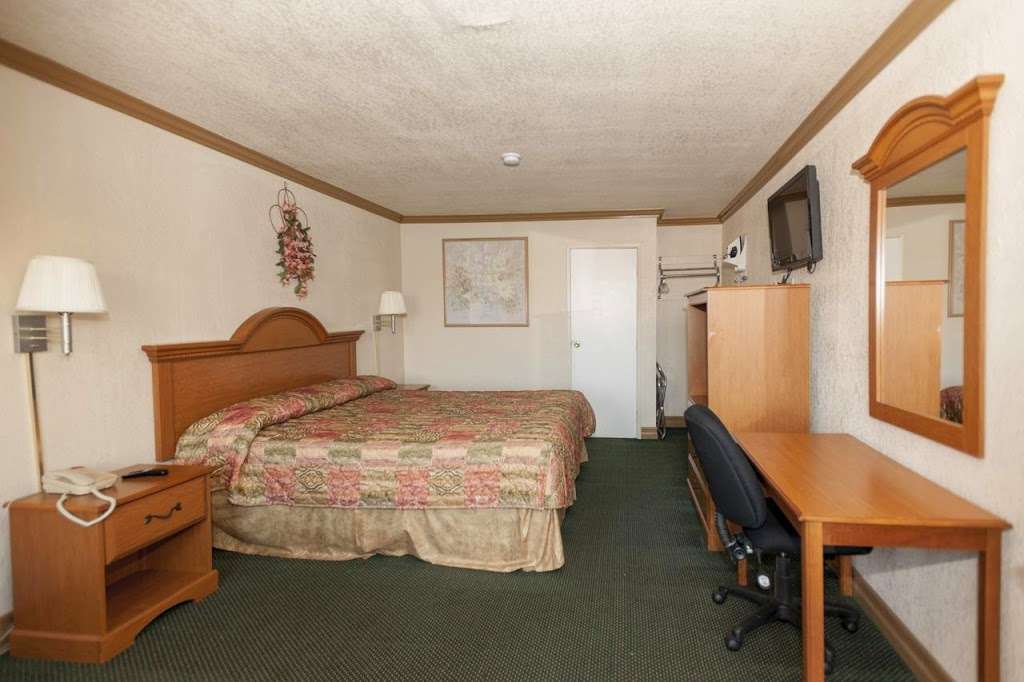 Best Budget Inn | 420 S Beach Blvd, Anaheim, CA 92804, USA | Phone: (714) 527-0105