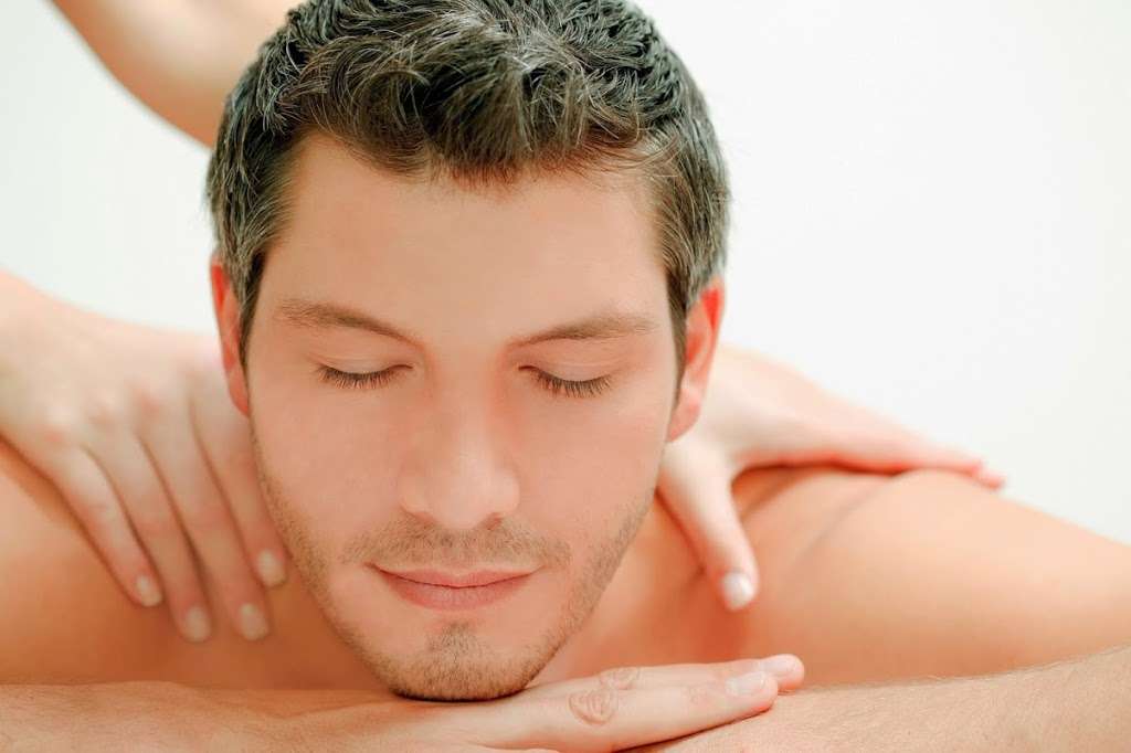 Hand and Stone Massage and Facial Spa | N, 119 Murphy Rd, Murphy, TX 75094, USA | Phone: (214) 390-2746