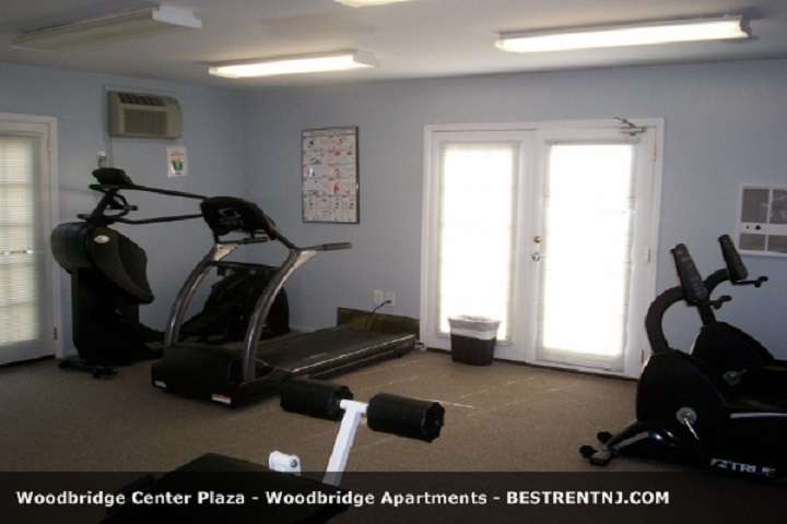 Woodbridge Center Plaza Apartments | 1605 Plaza Dr, Woodbridge, NJ 07095 | Phone: (732) 634-6907