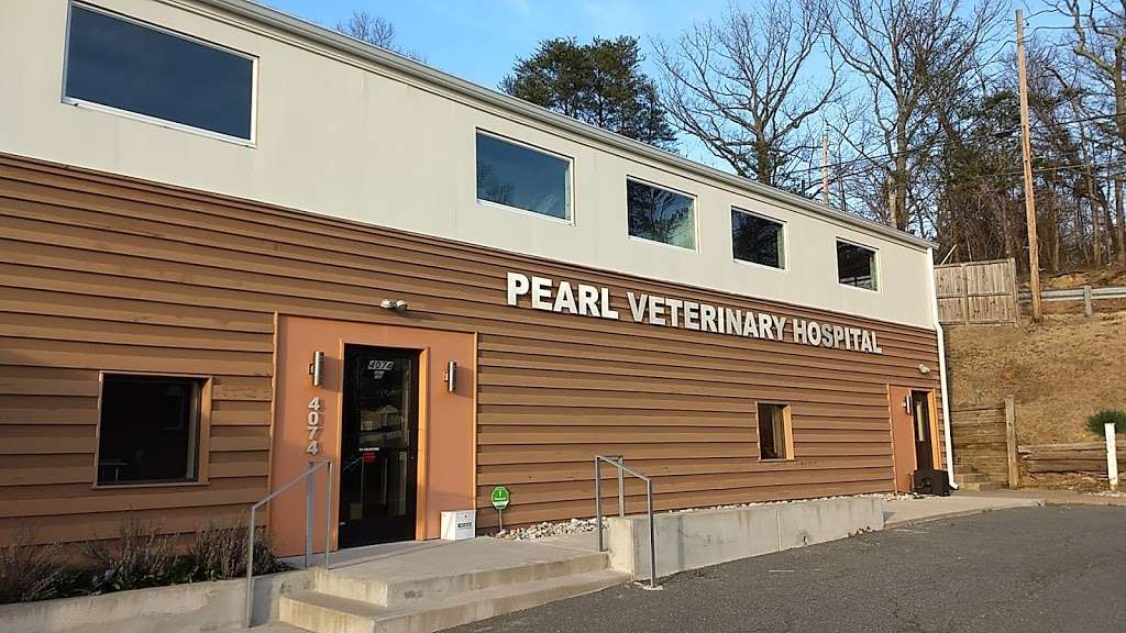 PEARL VETERINARY HOSPITAL | 4074 Squire Ln, Triangle, VA 22172, USA | Phone: (703) 687-6201