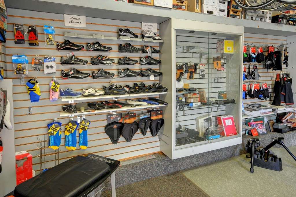 Toms Atlantic Cyclery | 188 1st Ave, Atlantic Highlands, NJ 07716, USA | Phone: (732) 291-2664