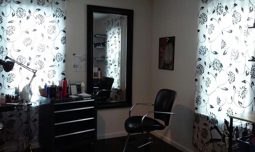 Alicia Robinson inn,,Salon One | 1407 S Broadway, Oak Grove, MO 64075 | Phone: (816) 625-0211