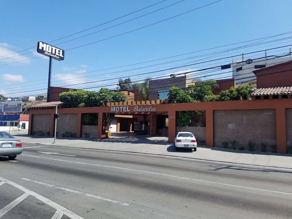 MOTEL BALANDRA | Av de los Insurgentes 16508, Los Alamos, 22110 Tijuana, B.C., Mexico | Phone: 664 621 3421