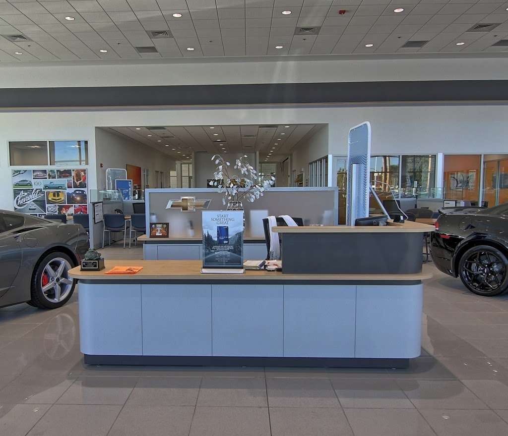 Premier Chevrolet of Buena Park | 6195 Auto Center Dr, Buena Park, CA 90621, USA | Phone: (714) 868-4044