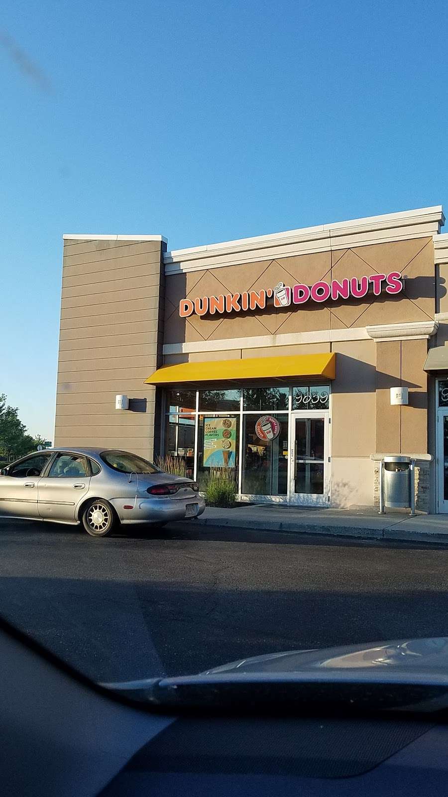 Dunkin Donuts | 9839 E US Hwy 36, Avon, IN 46123, USA | Phone: (317) 271-7430