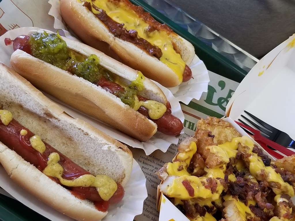 Nathans Famous | 1205 Riegelmann Boardwalk, Brooklyn, NY 11224, USA | Phone: (718) 975-1905