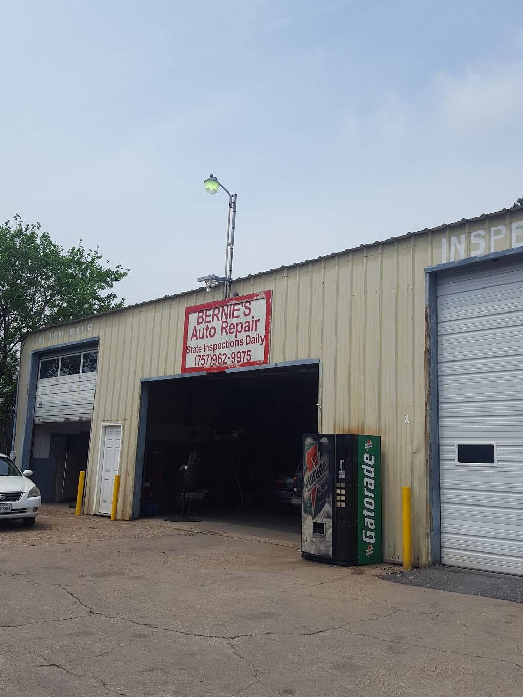 Bernies Automotive Repair | 2024 Campostella Rd, Chesapeake, VA 23324, USA | Phone: (757) 962-9975